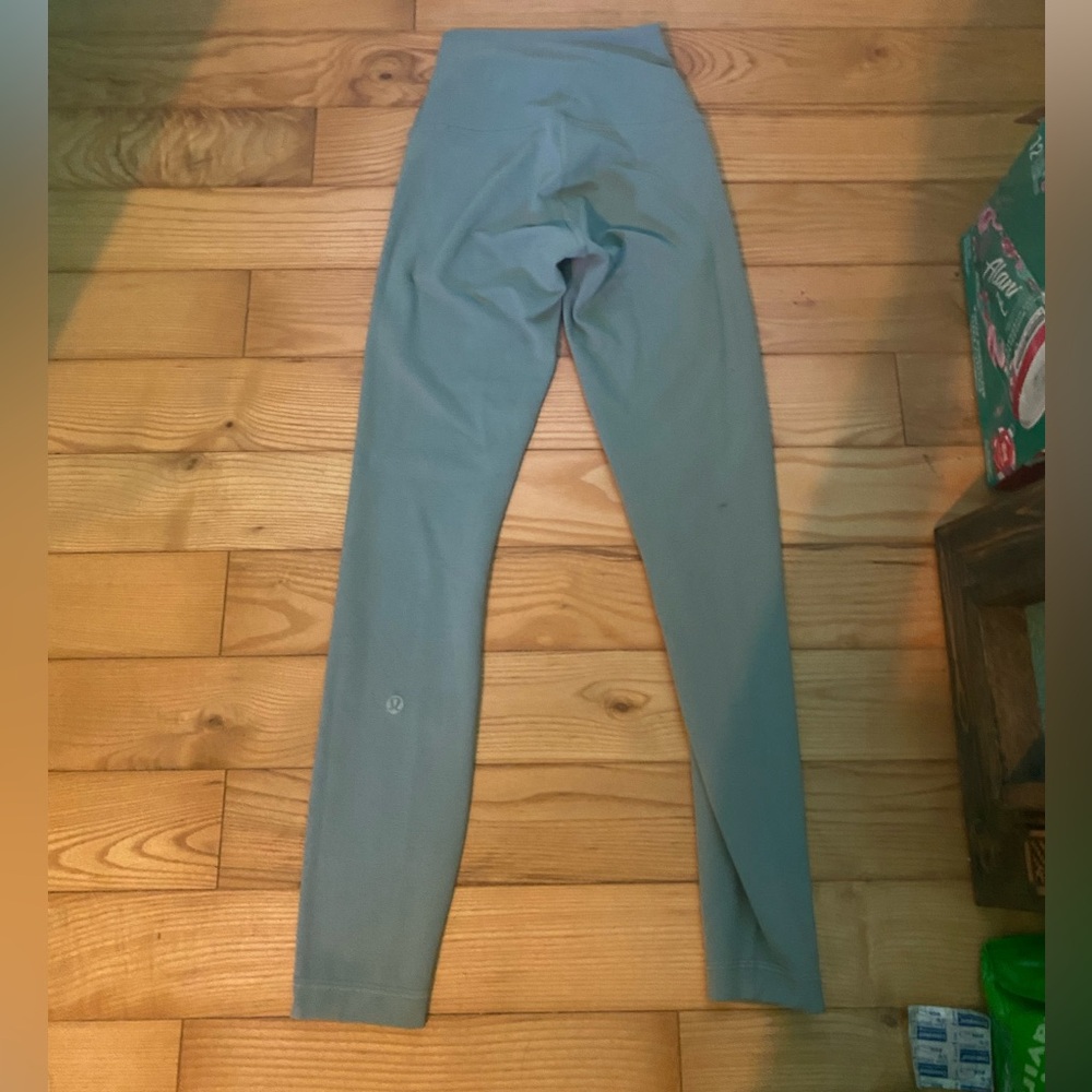 Lululemon teal leggings